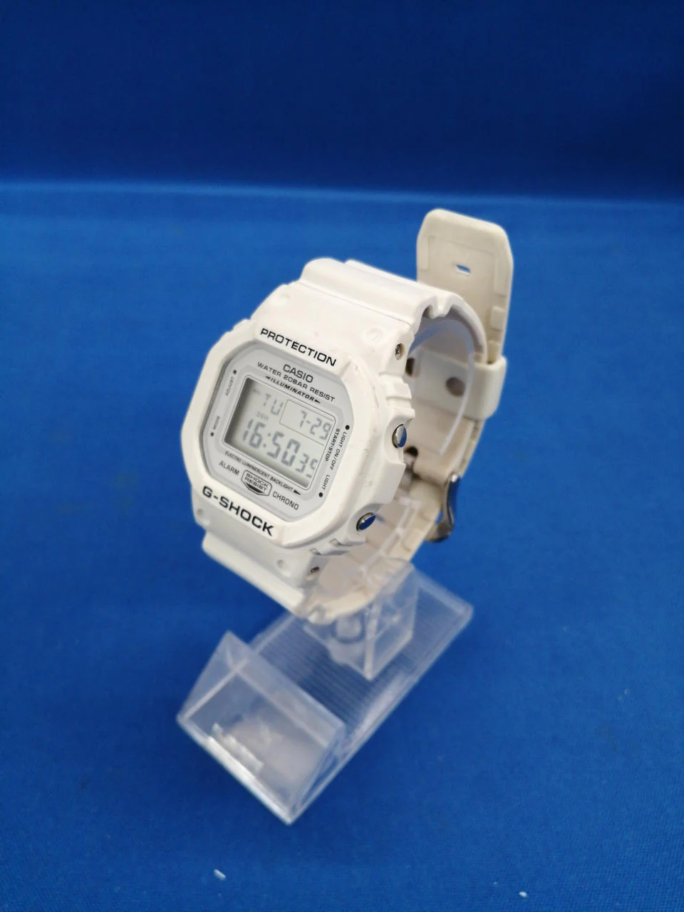 CASIO G-SHOCK DW-5600MW - Image 3