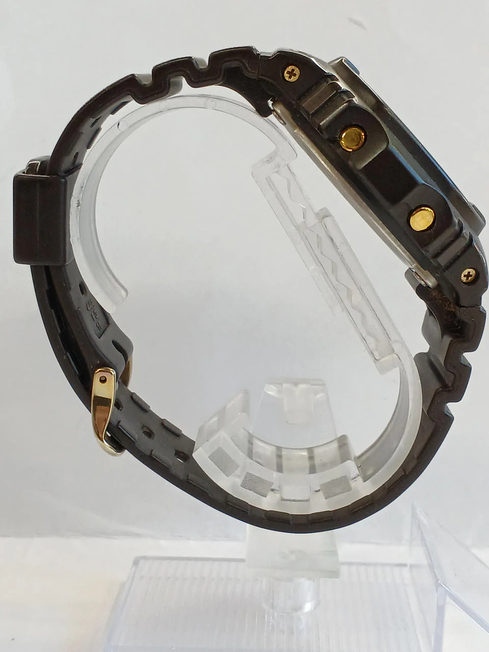 CASIO G-SHOCK DW-5600NU - Image 3