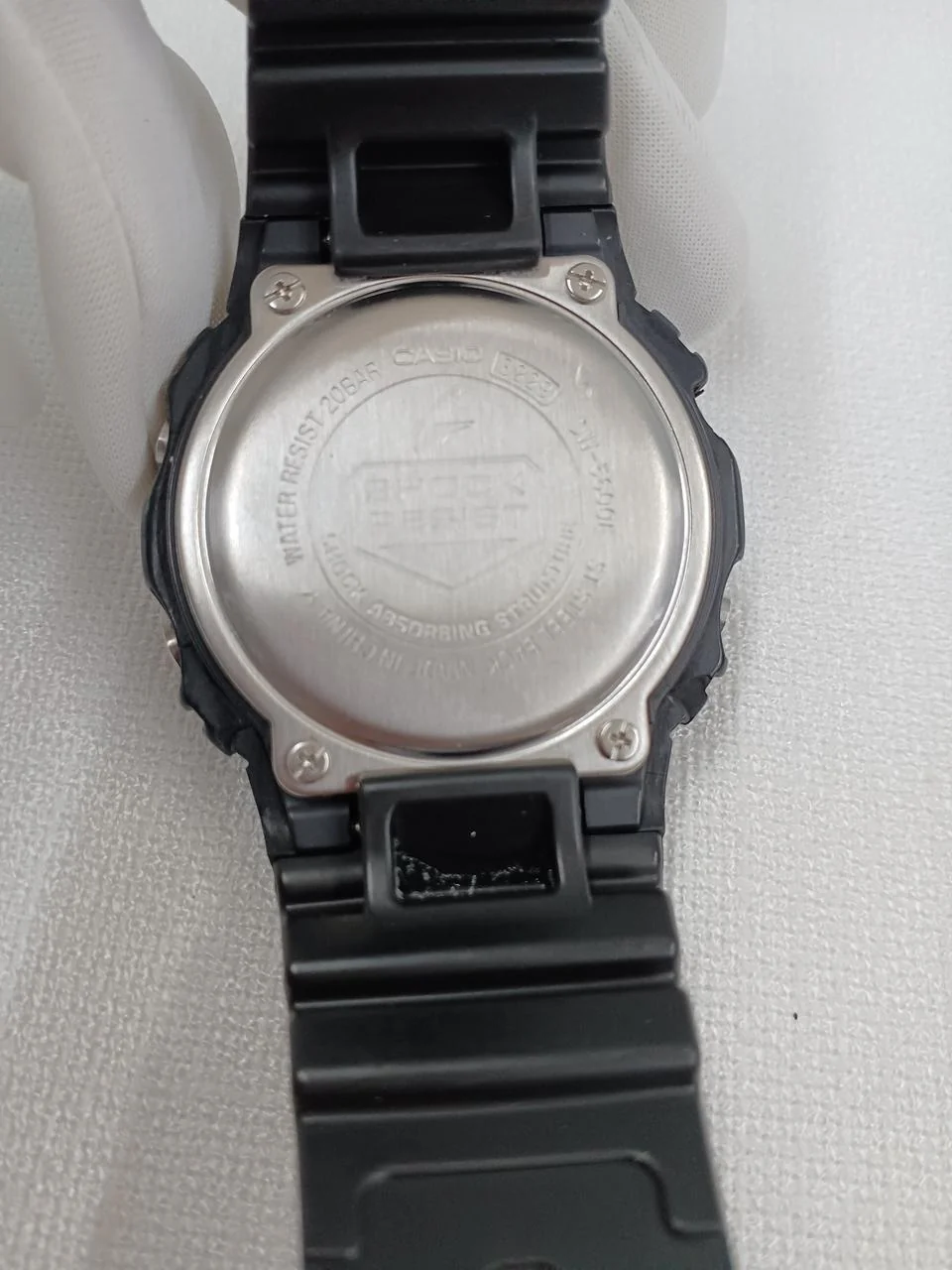 CASIO G-SHOCK DW-5600UE-1JF - Image 5