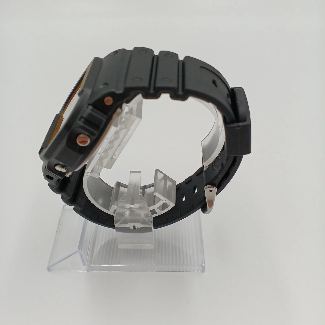 CASIO G-SHOCK DW-5600UE - Image 7