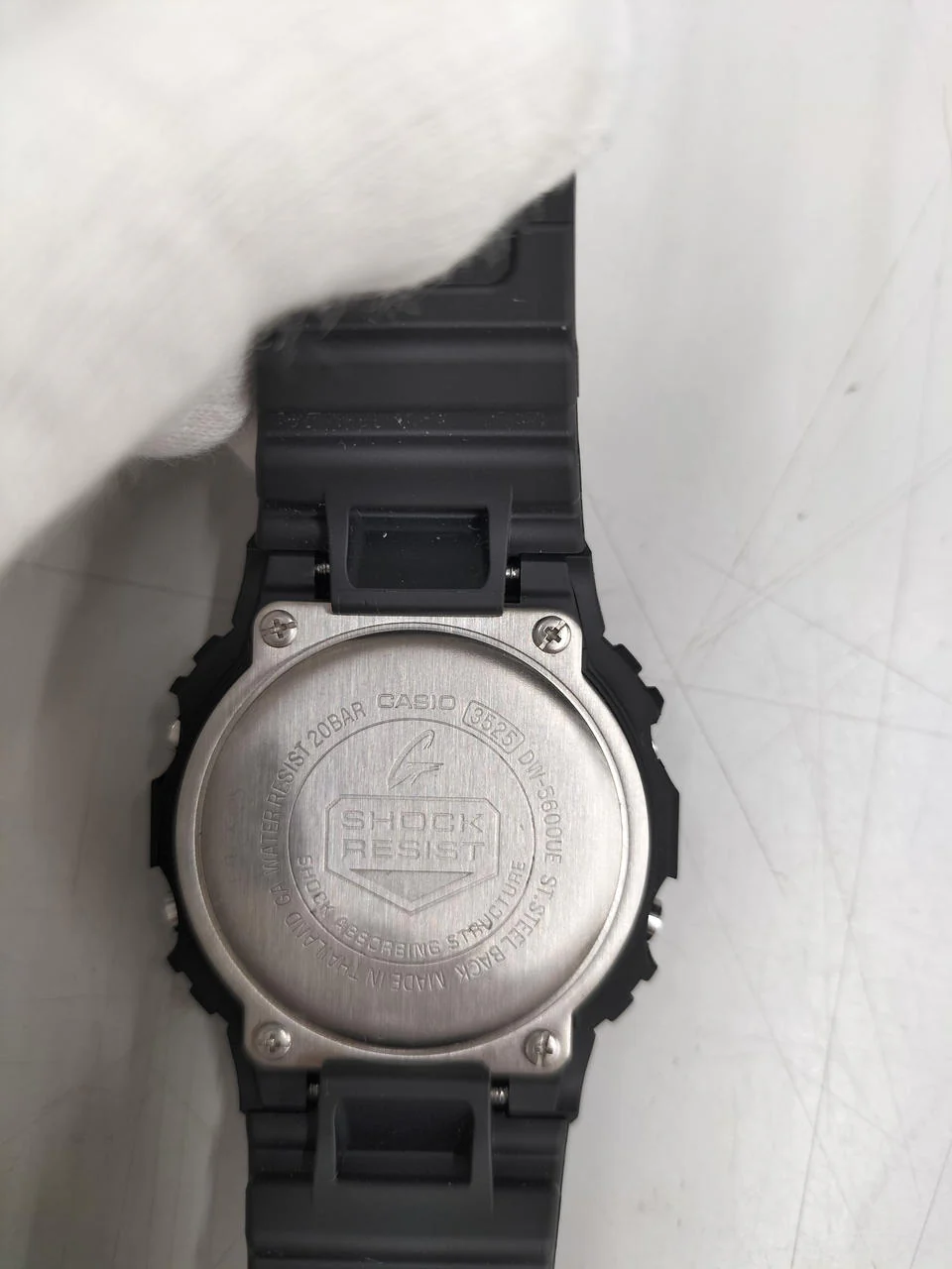 CASIO G-SHOCK DW-5600UE - Image 4