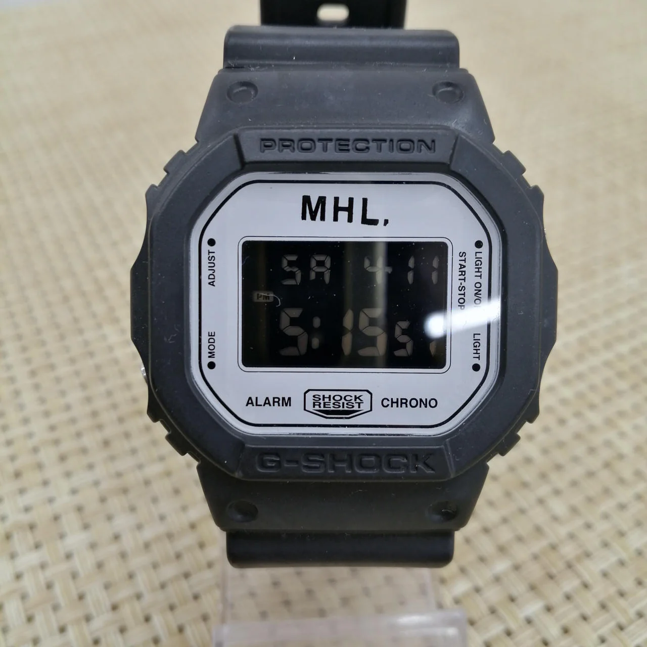 CASIO G-SHOCK DW-5600VT