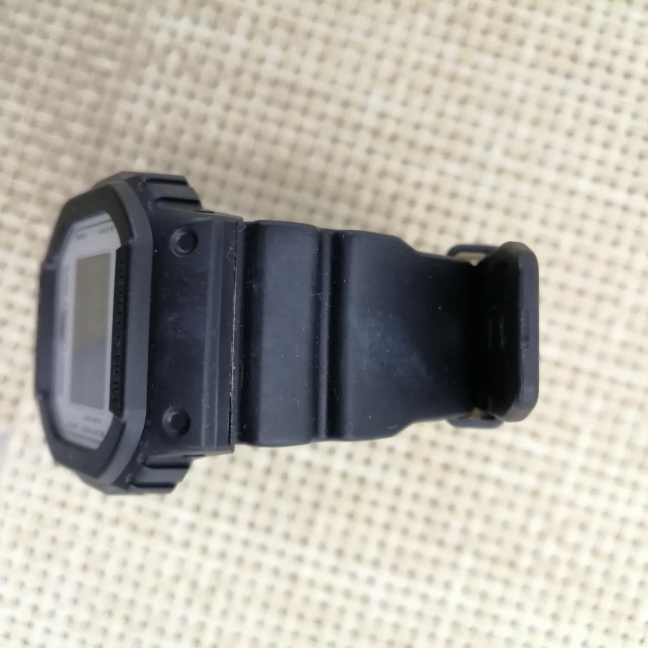 CASIO G-SHOCK DW-5600VT - Image 5