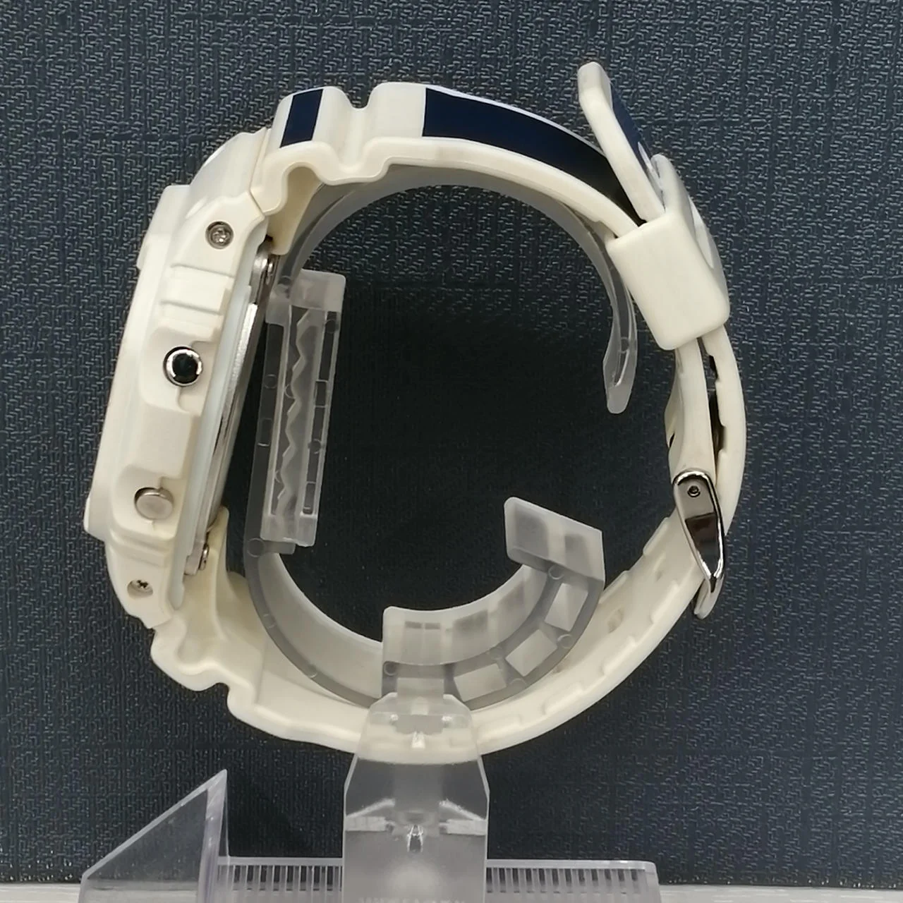 CASIO G-SHOCK DW-5600VT - Image 5
