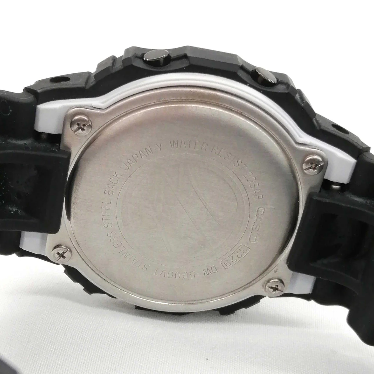 CASIO G-SHOCK DW-5600VT - Image 4