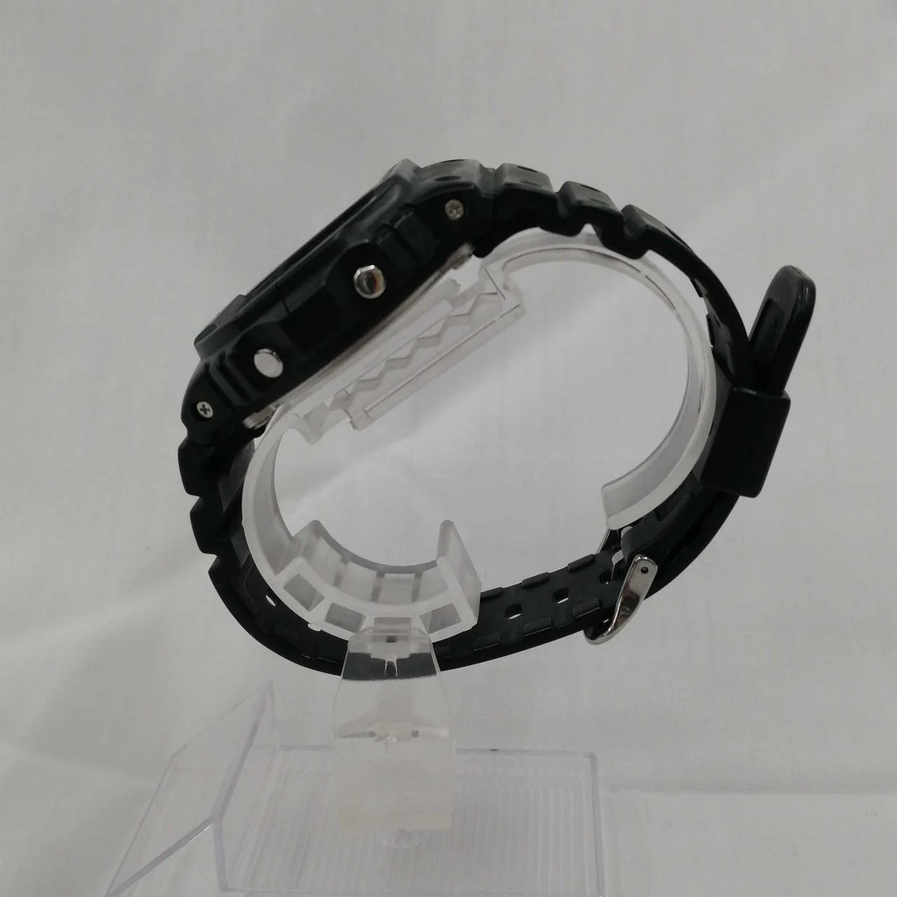 CASIO G-SHOCK DW-5600VT *Face cracked - Image 2