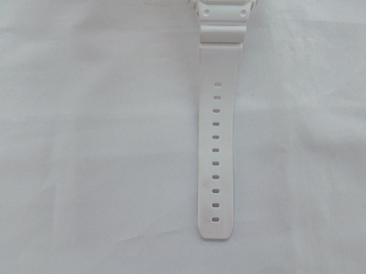CASIO G-SHOCK DW-5600WB - Image 6