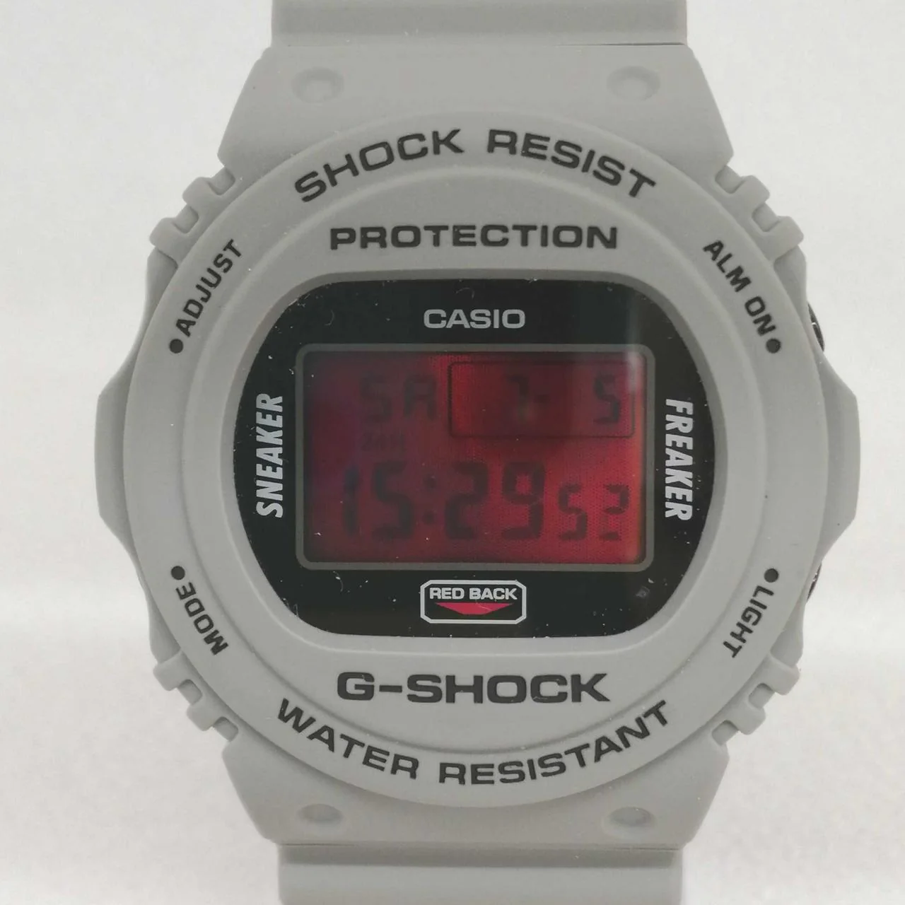 CASIO G-SHOCK DW-5700SF - Image 3