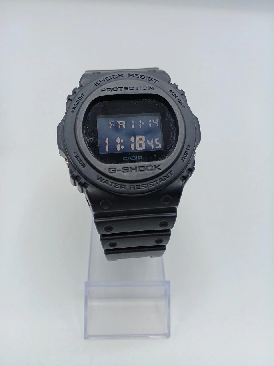 CASIO G-SHOCK DW-5750E