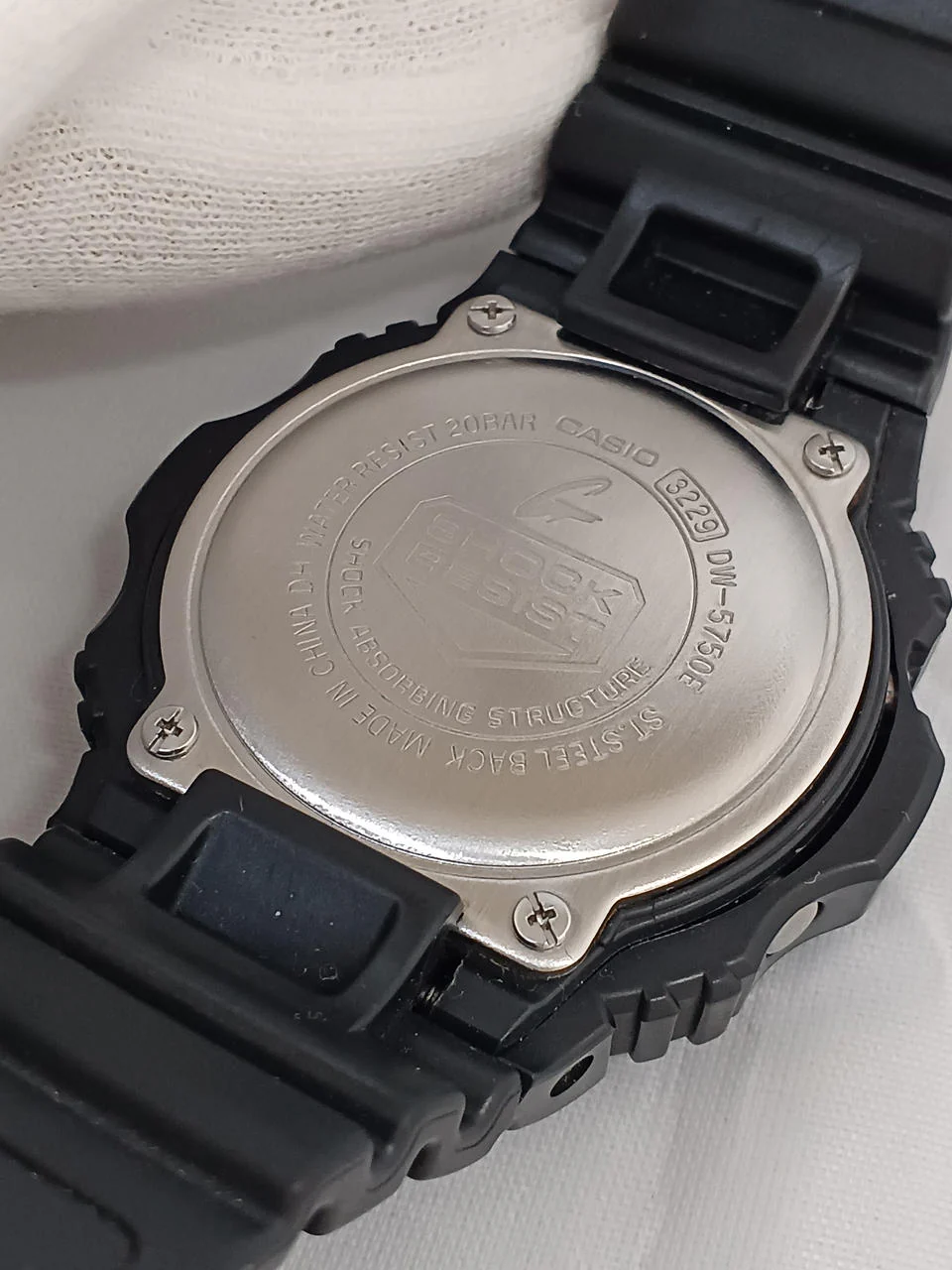 CASIO G-SHOCK DW-5750E - Image 12