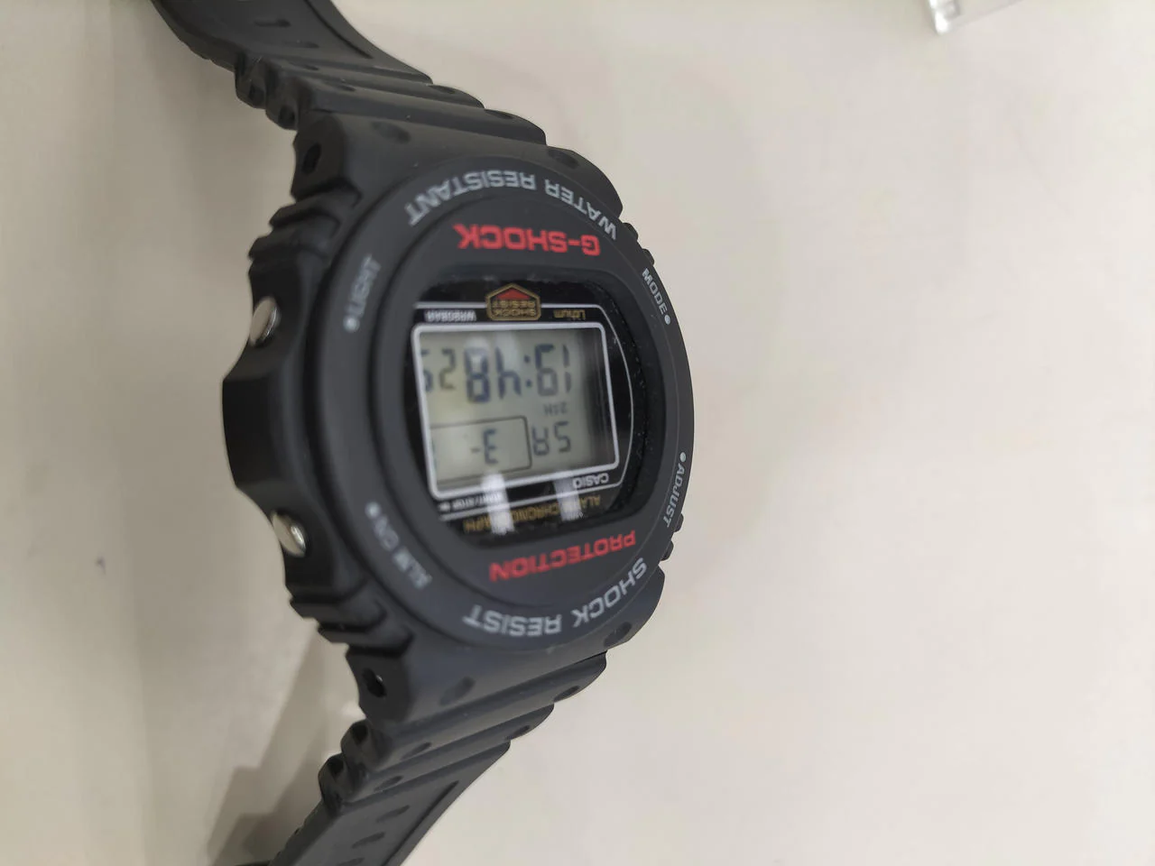 CASIO G-SHOCK DW-5750UE - Image 6