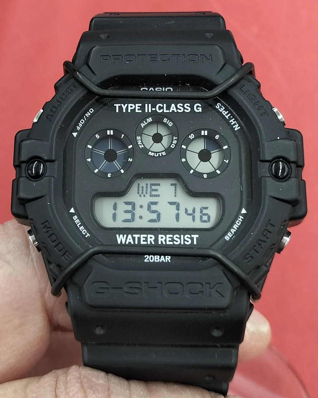 CASIO G-SHOCK DW-5900NH - Image 2