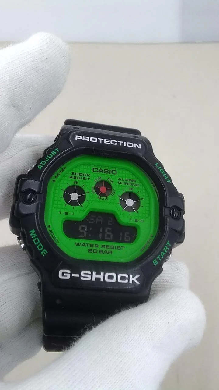 CASIO G-SHOCK DW-5900RS - Image 12