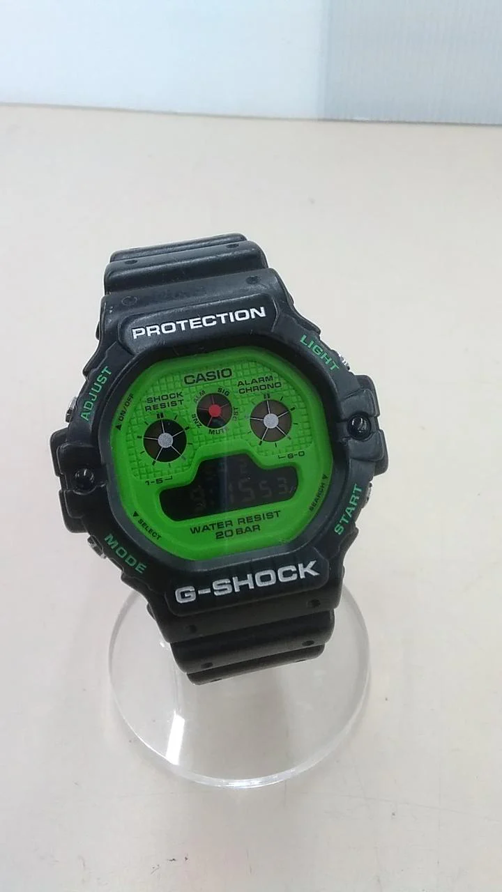 CASIO G-SHOCK DW-5900RS - Image 8