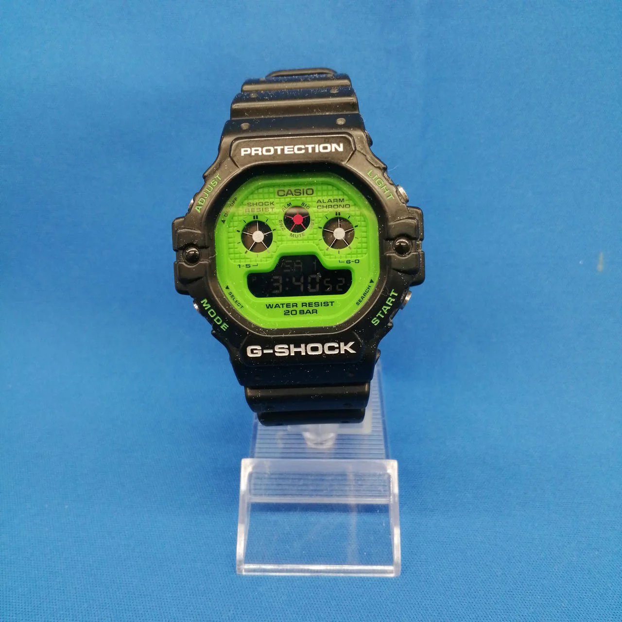 CASIO G-SHOCK DW-5900RS