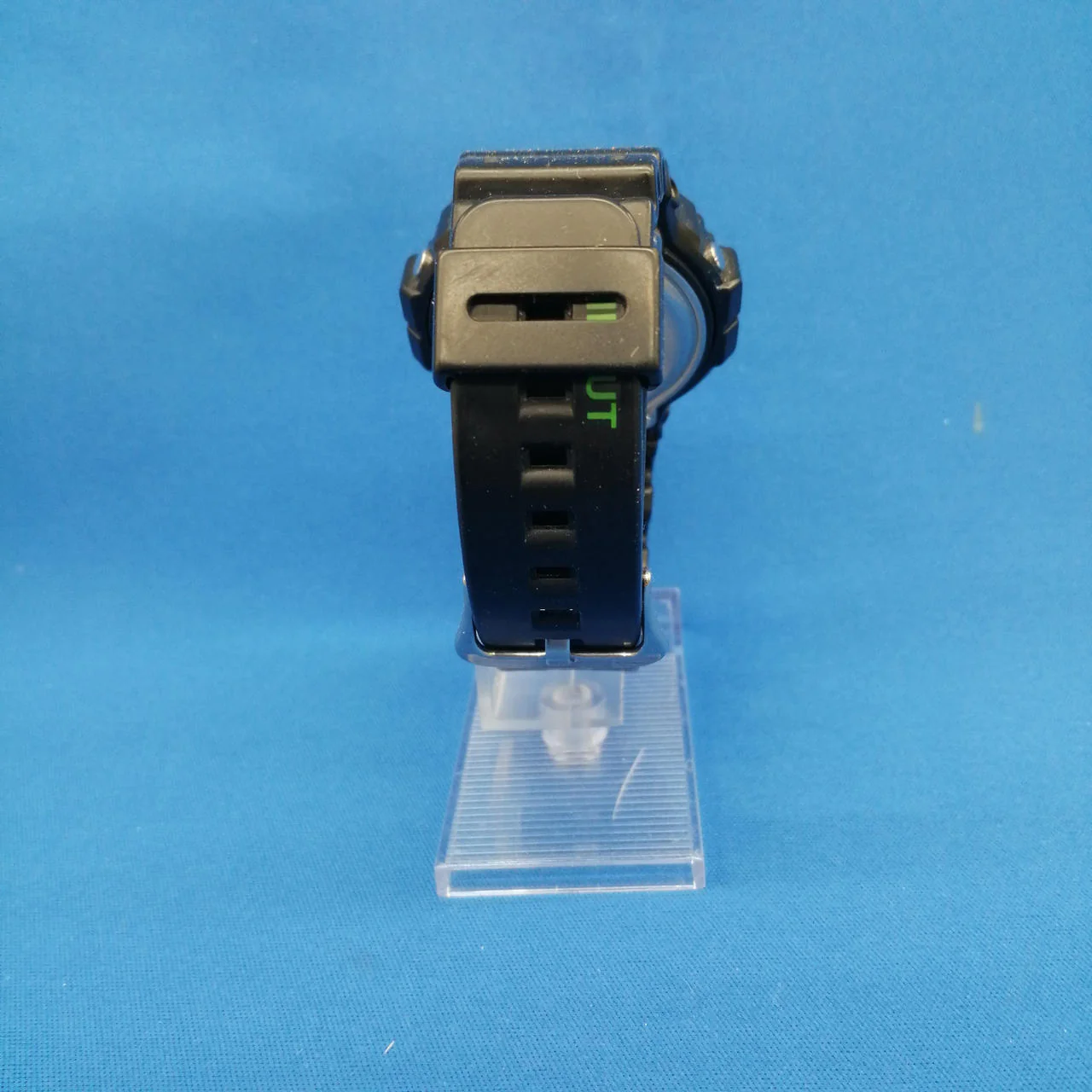 CASIO G-SHOCK DW-5900RS - Image 3