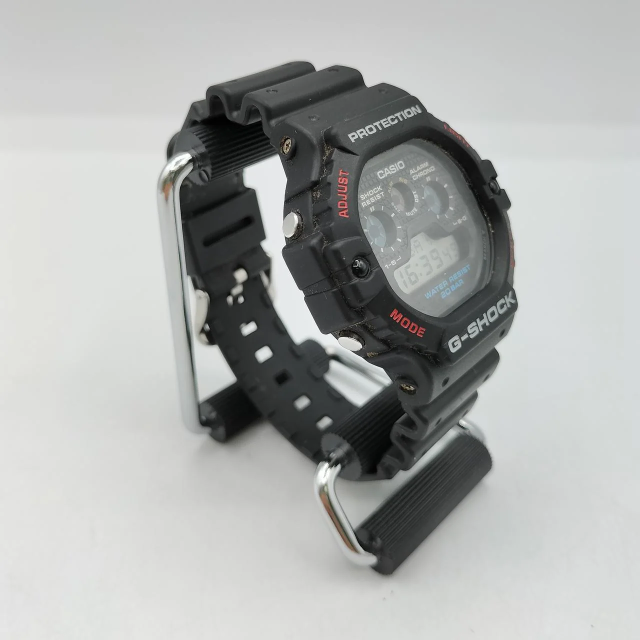 CASIO G-SHOCK DW-5900 - Image 3