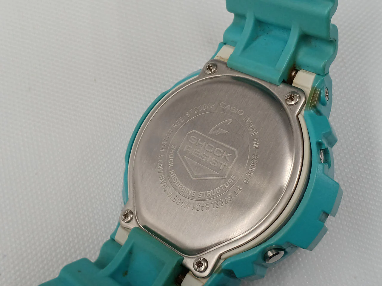 CASIO G-SHOCK DW-6900CB - Image 7