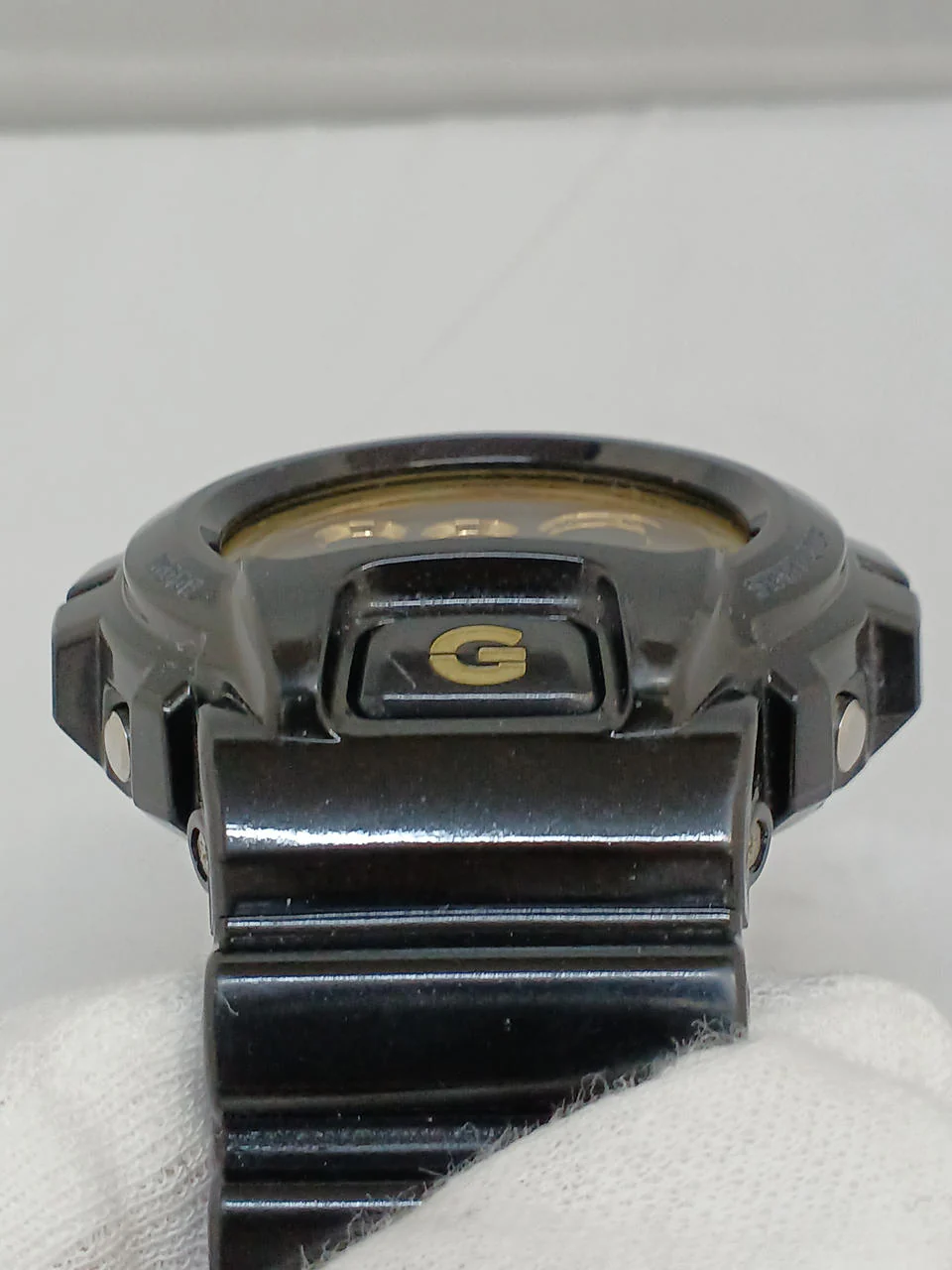 CASIO G-SHOCK DW-6900CB - Image 11