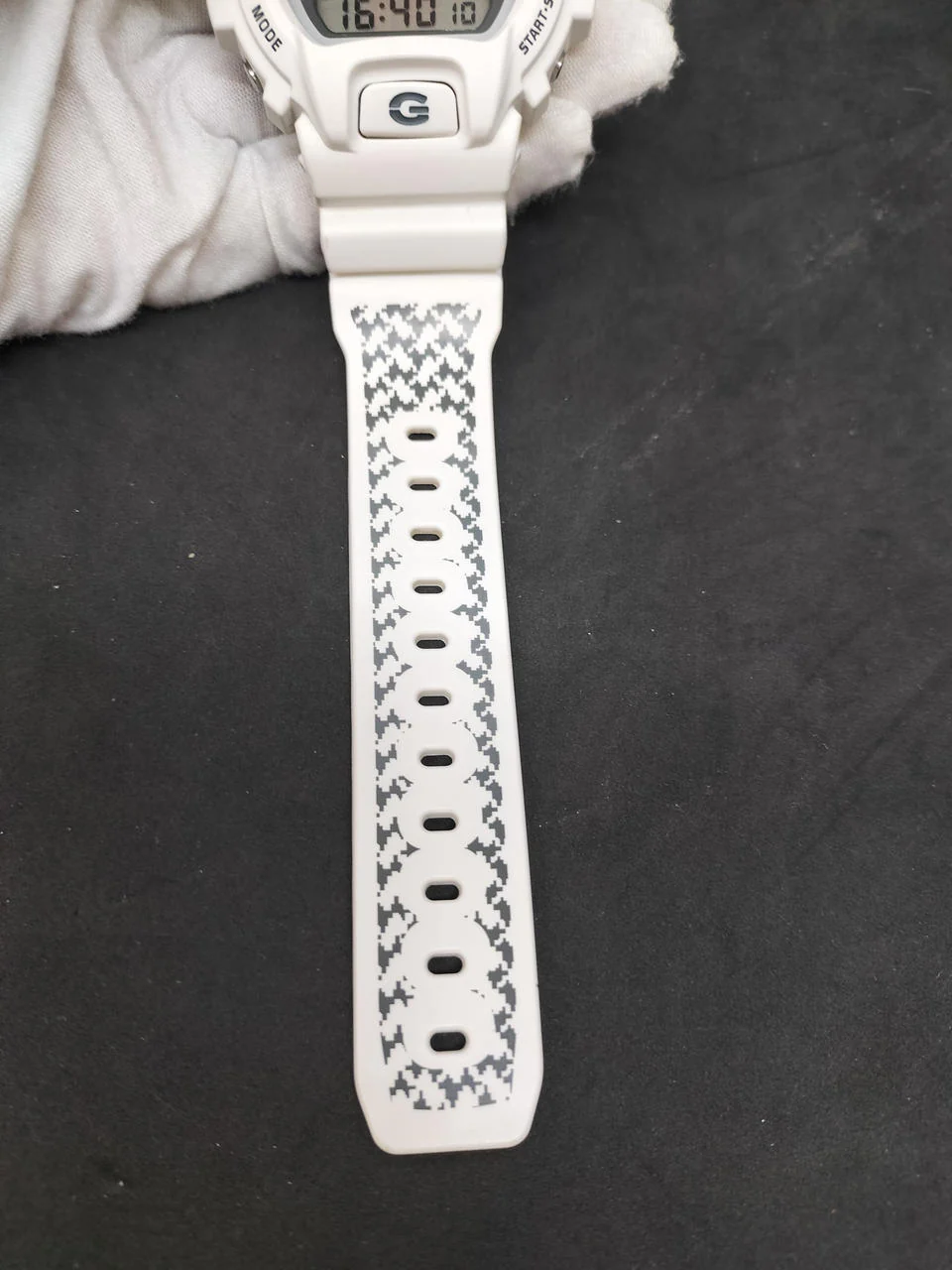 CASIO G-SHOCK DW-6900FS - Image 5
