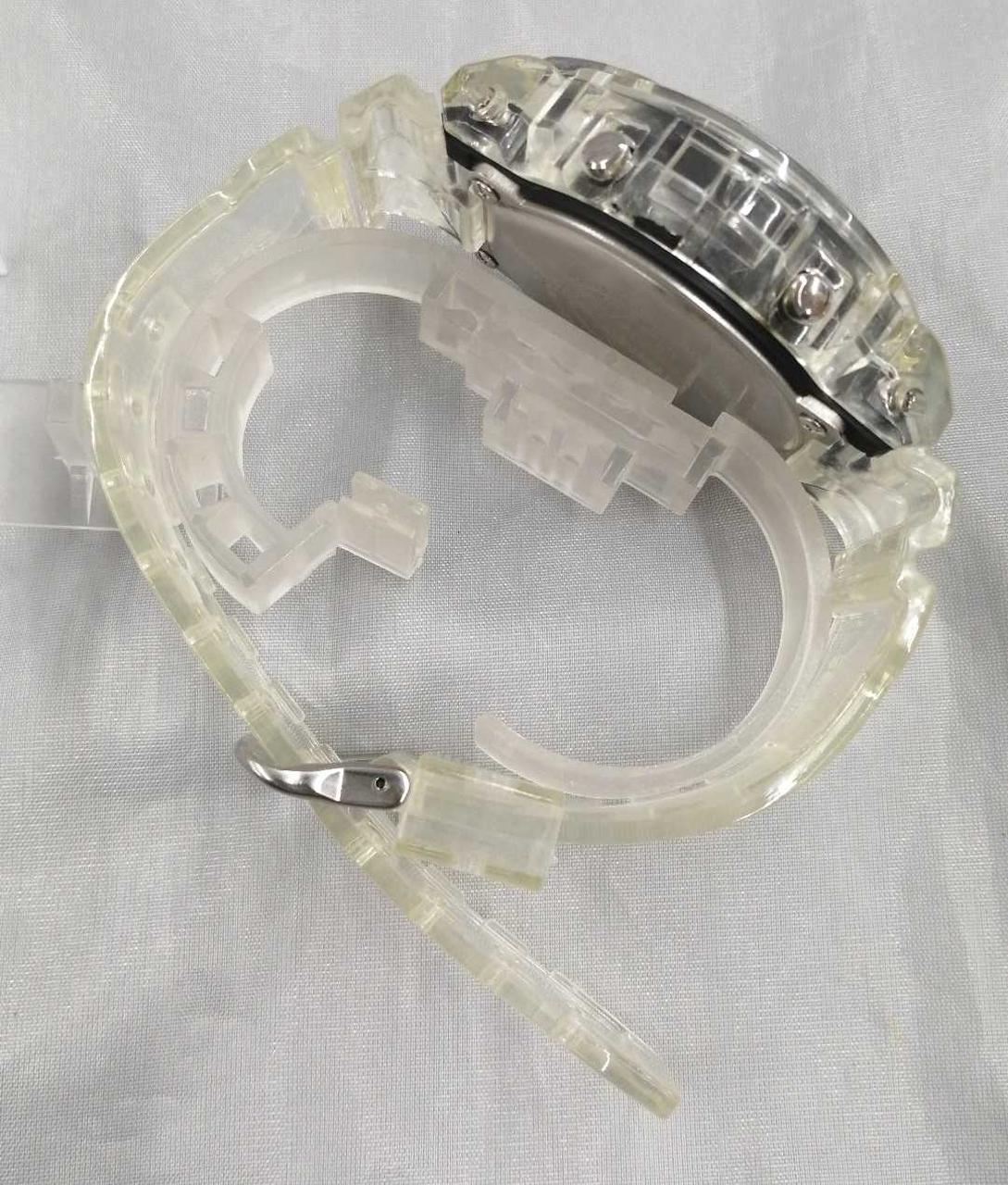 CASIO G-SHOCK DW-6900 - Image 2