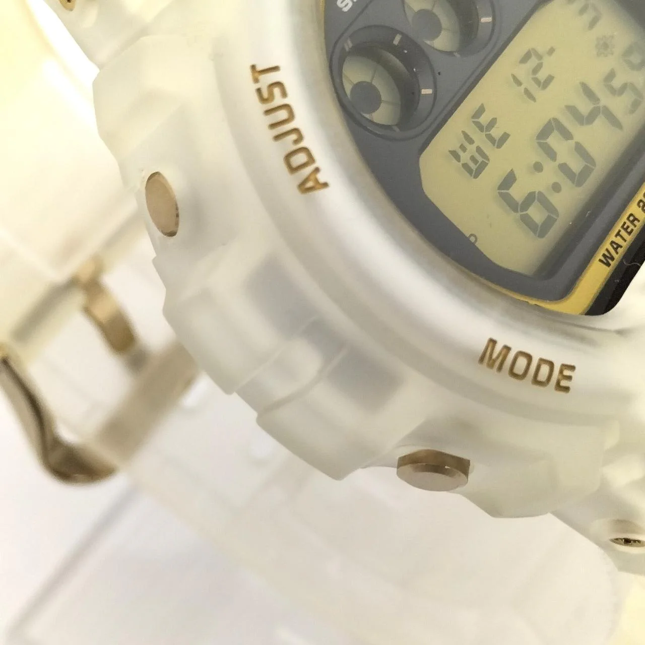 CASIO G-SHOCK DW-6925E - Image 4
