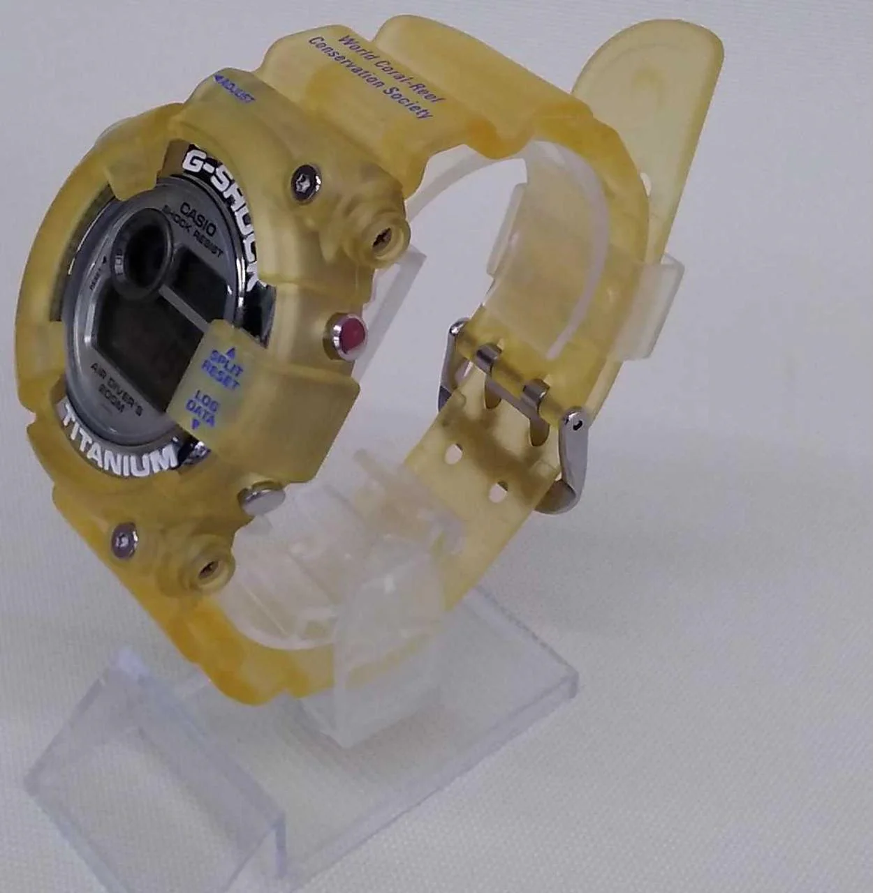 CASIO G-SHOCK DW-8201WC