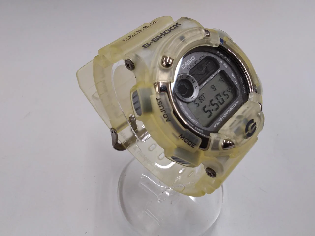 CASIO G-SHOCK DW-8600K - Image 3