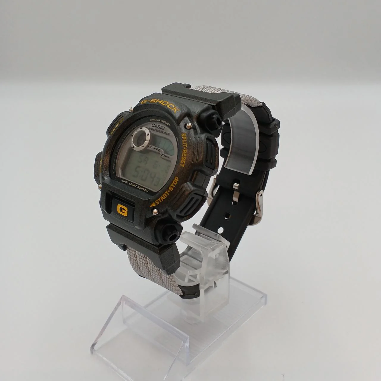 CASIO G-SHOCK DW-900AS-8AT - Image 5