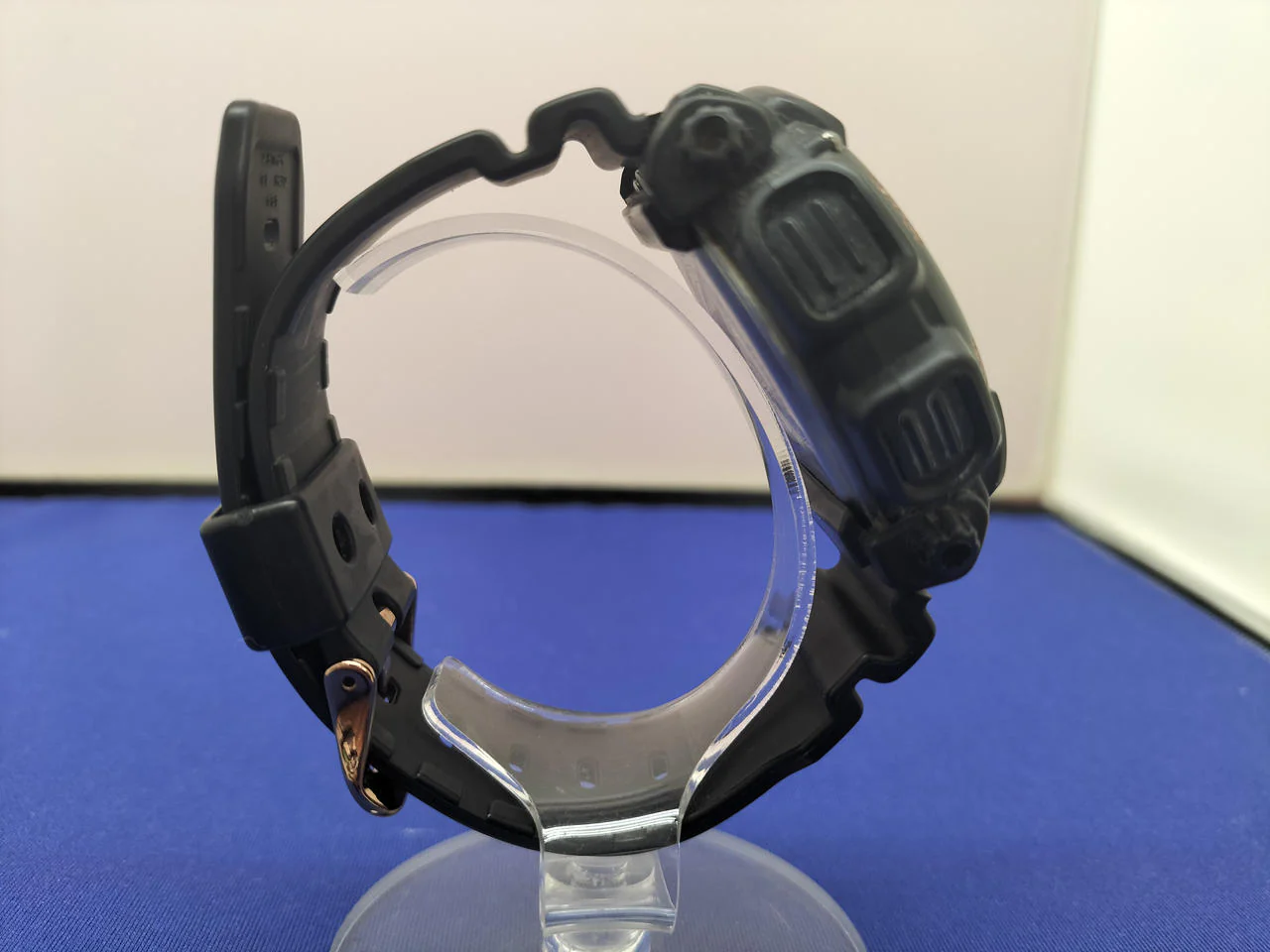 CASIO G-SHOCK DW-9052GBX - Image 3