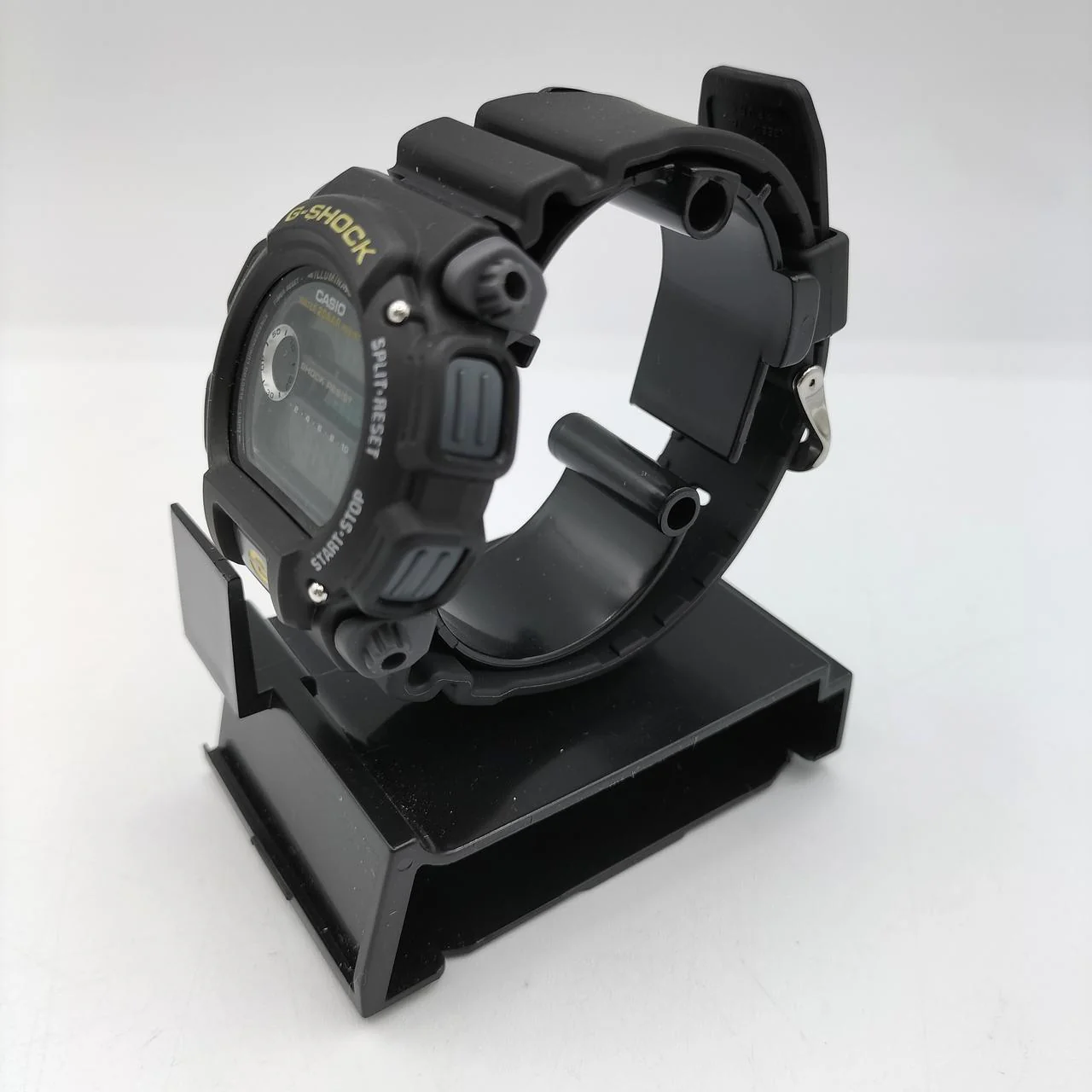 CASIO G-SHOCK DW-9052 - Image 2