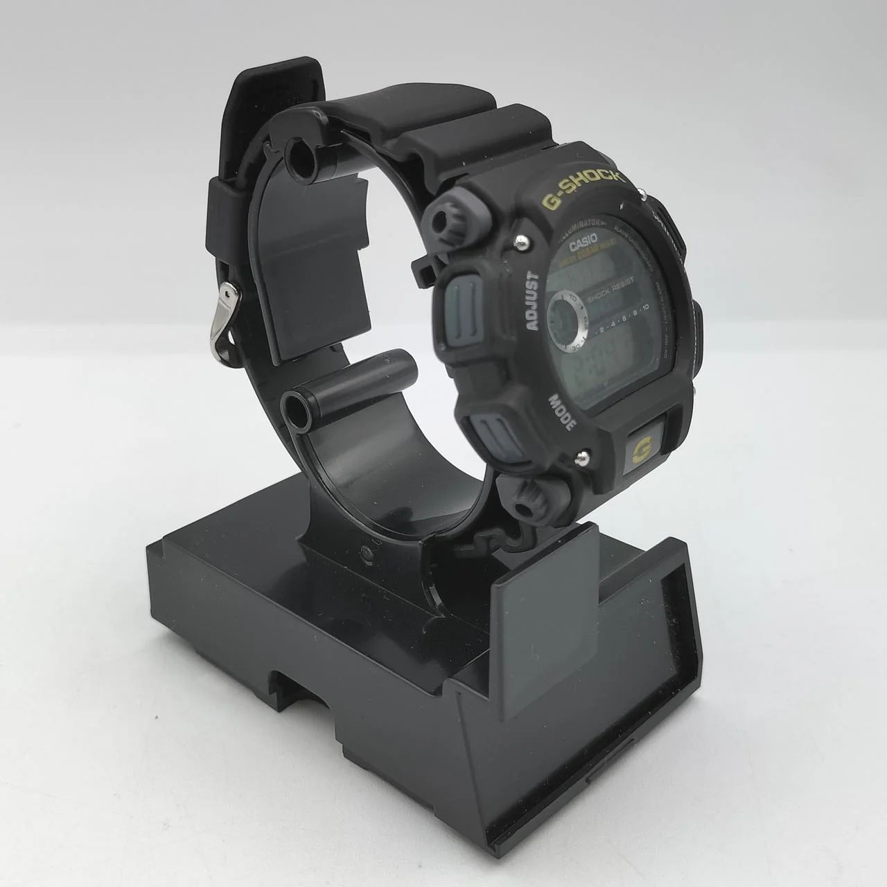 CASIO G-SHOCK DW-9052 - Image 3