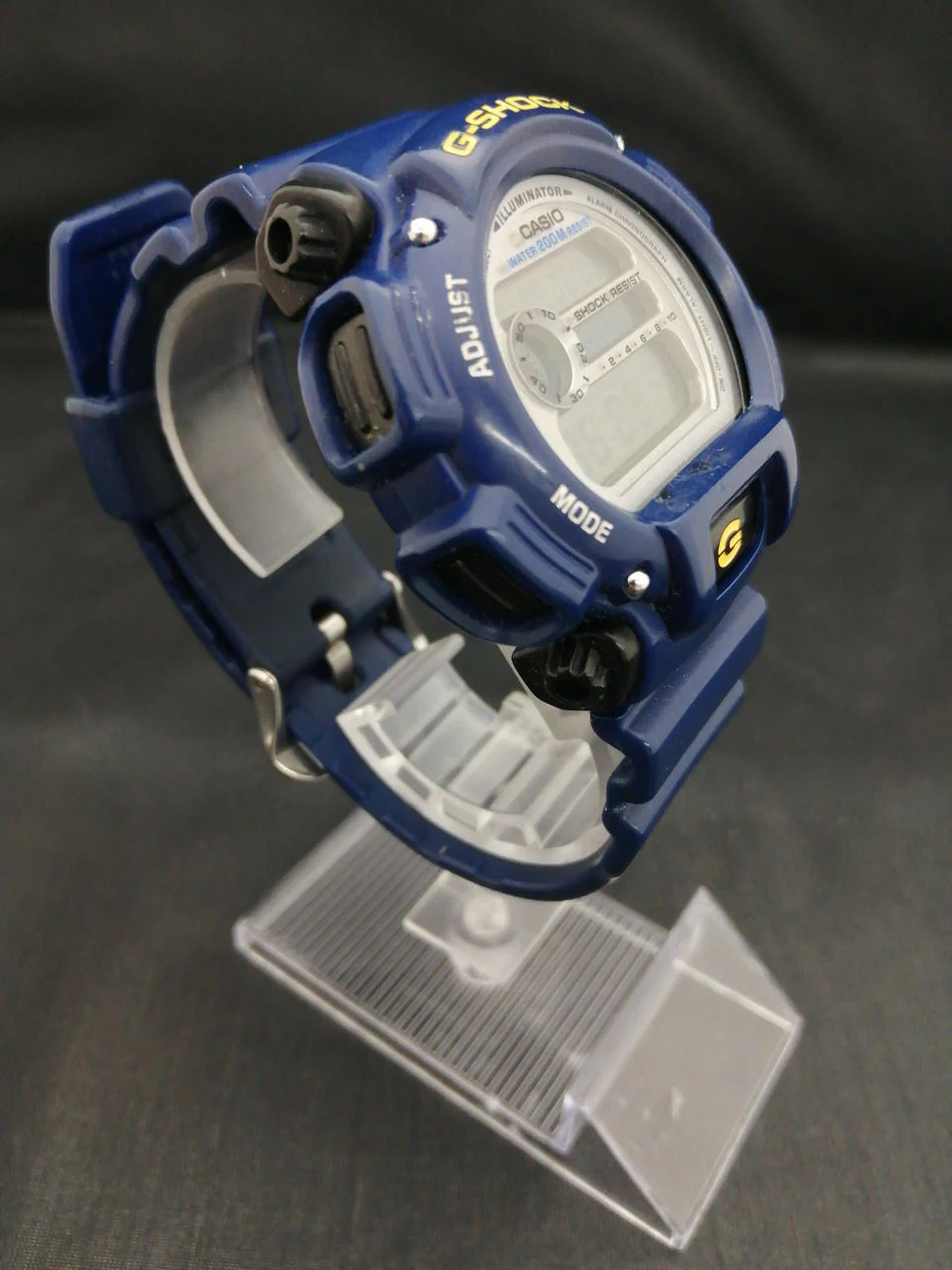 CASIO G-SHOCK DW-9052 - Image 3