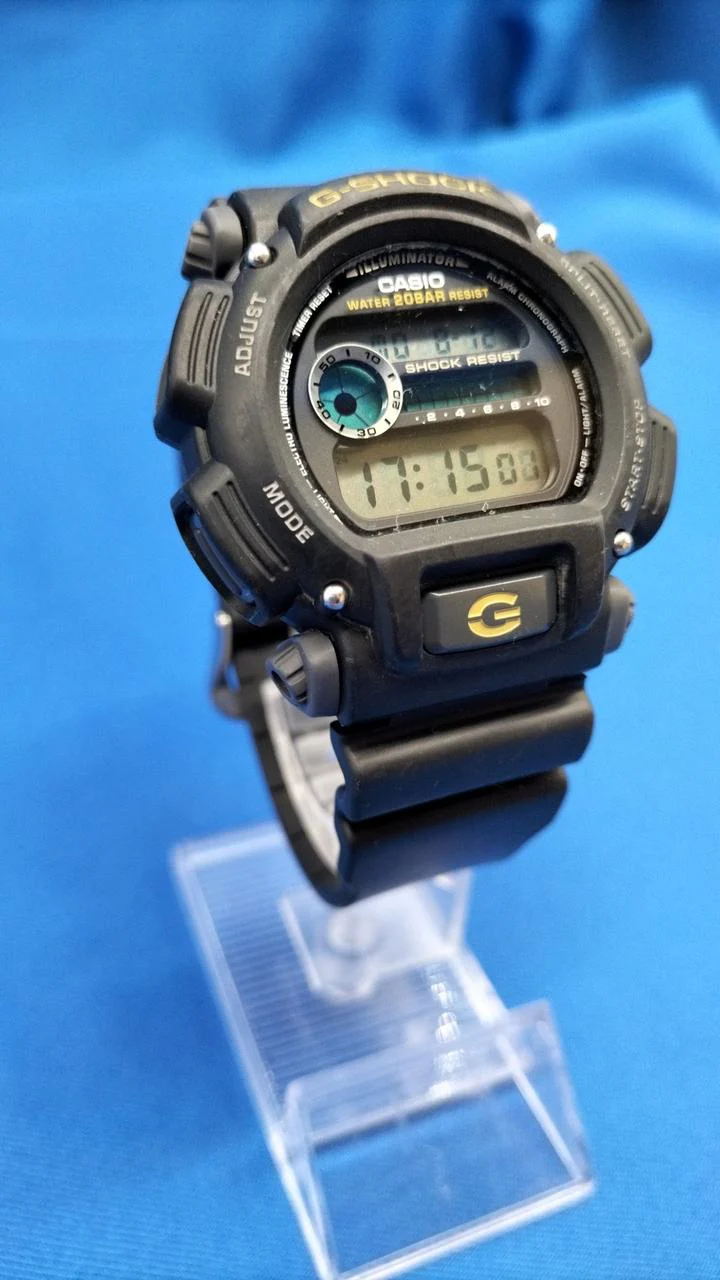 CASIO G-SHOCK DW-9052 - Image 3