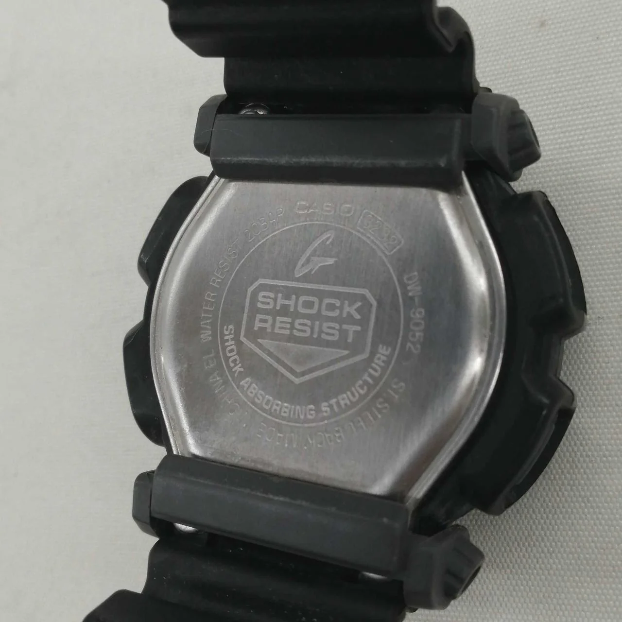 CASIO G-SHOCK DW-9052 - Image 4
