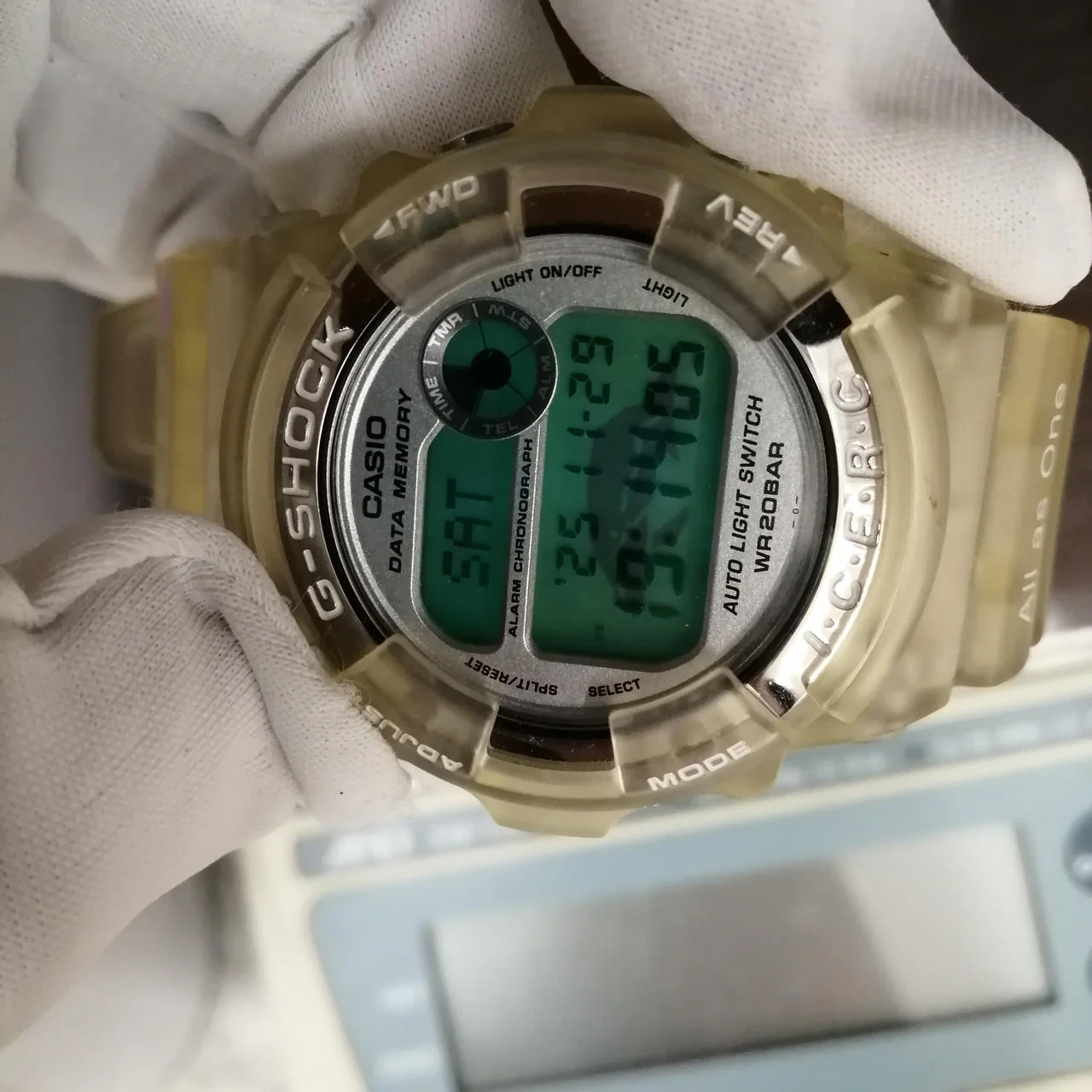 CASIO G-SHOCK DW-9200K-7T - Image 11