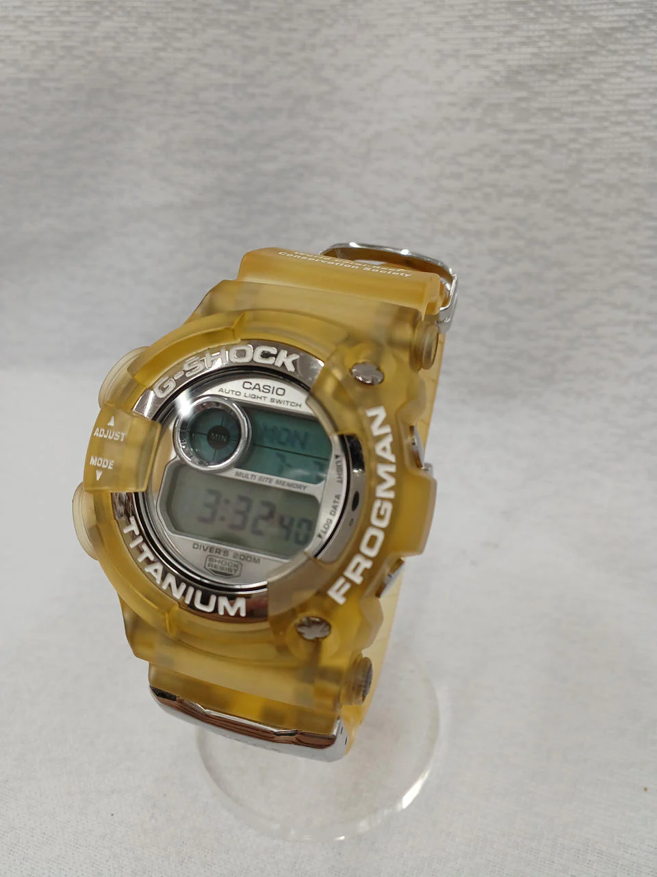 CASIO G-SHOCK DW-9900WC