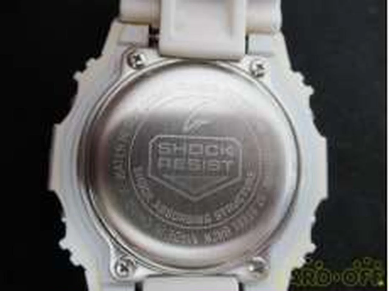 CASIO G-SHOCK DW-D5600BW - Image 6