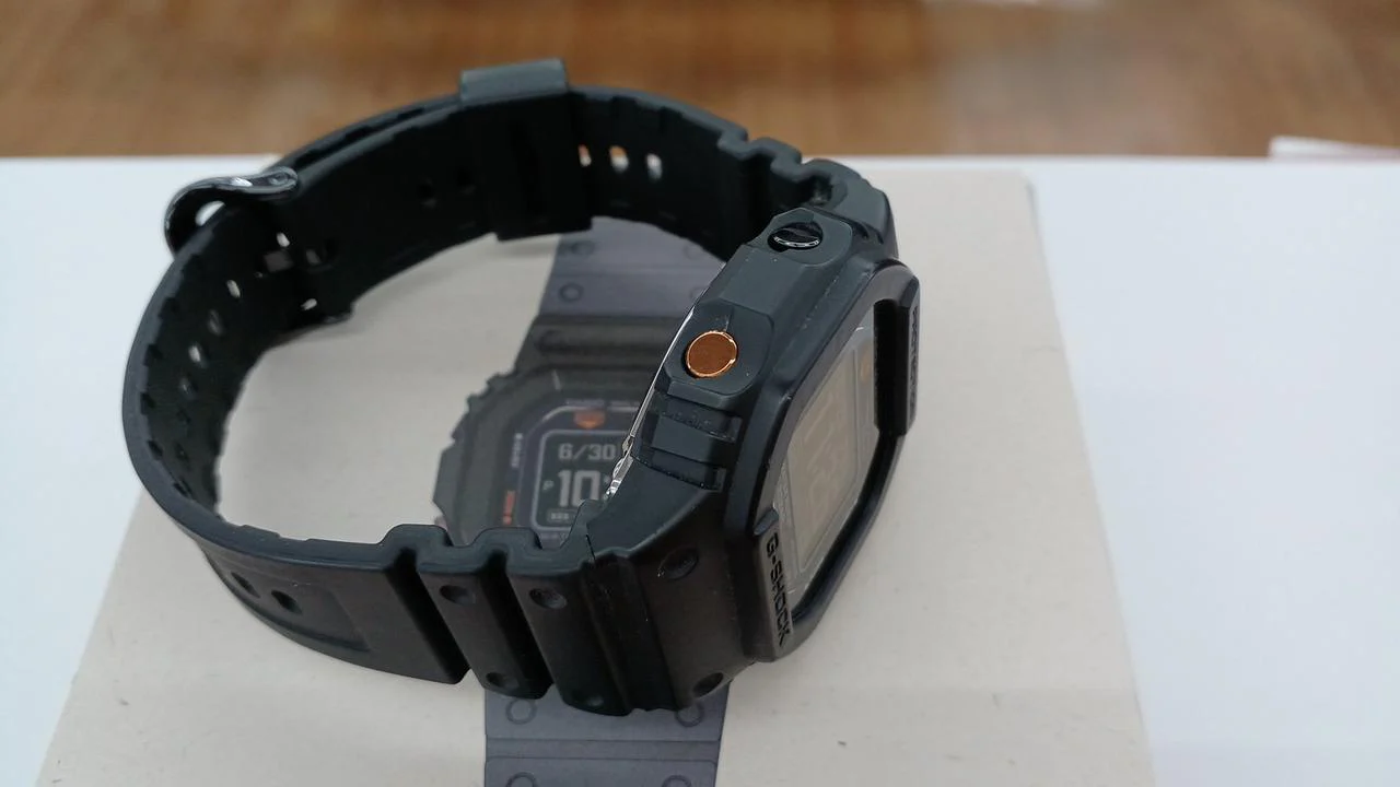 CASIO G-SHOCK DW-H5600 - Image 3