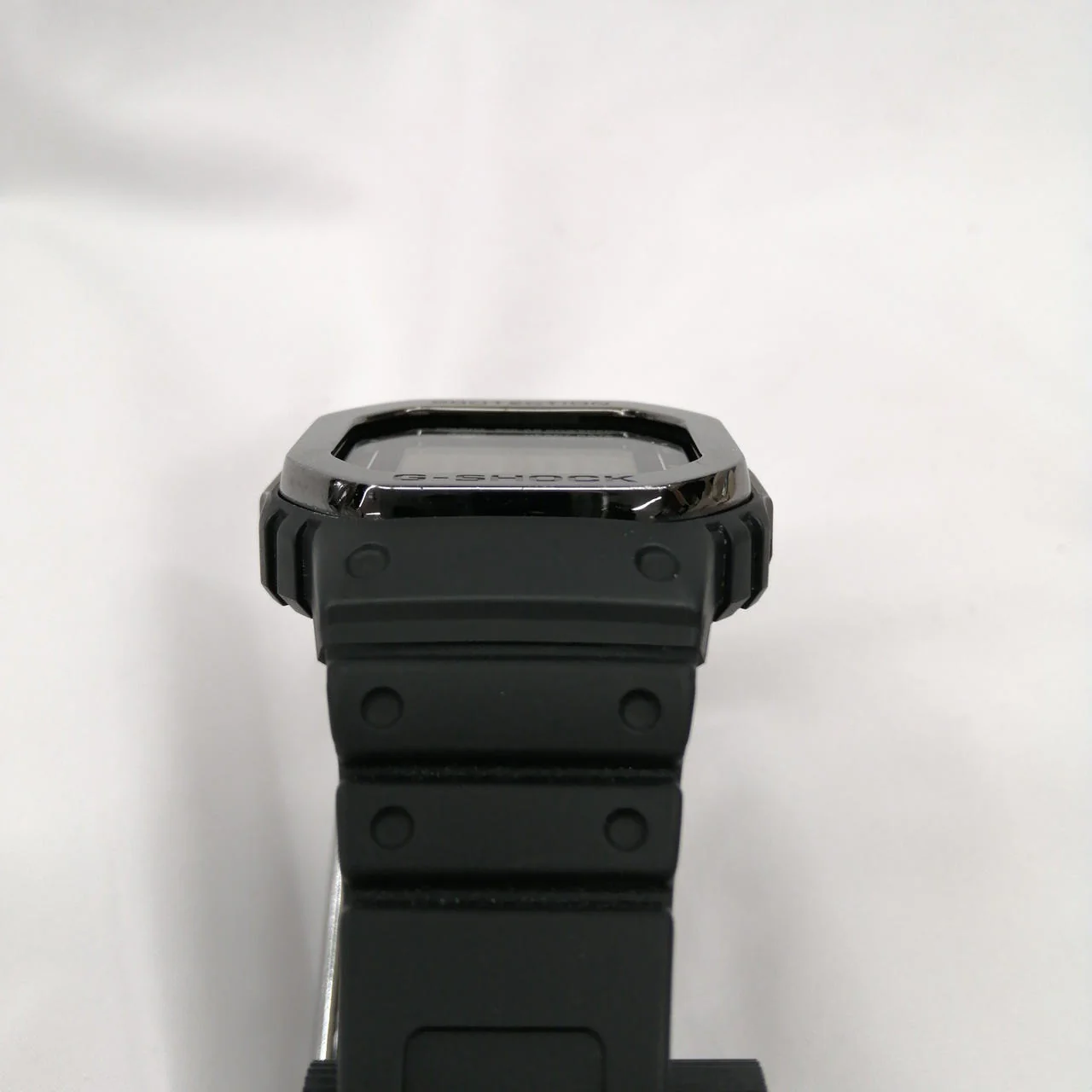 CASIO G-SHOCK DW-H5600 - Image 7