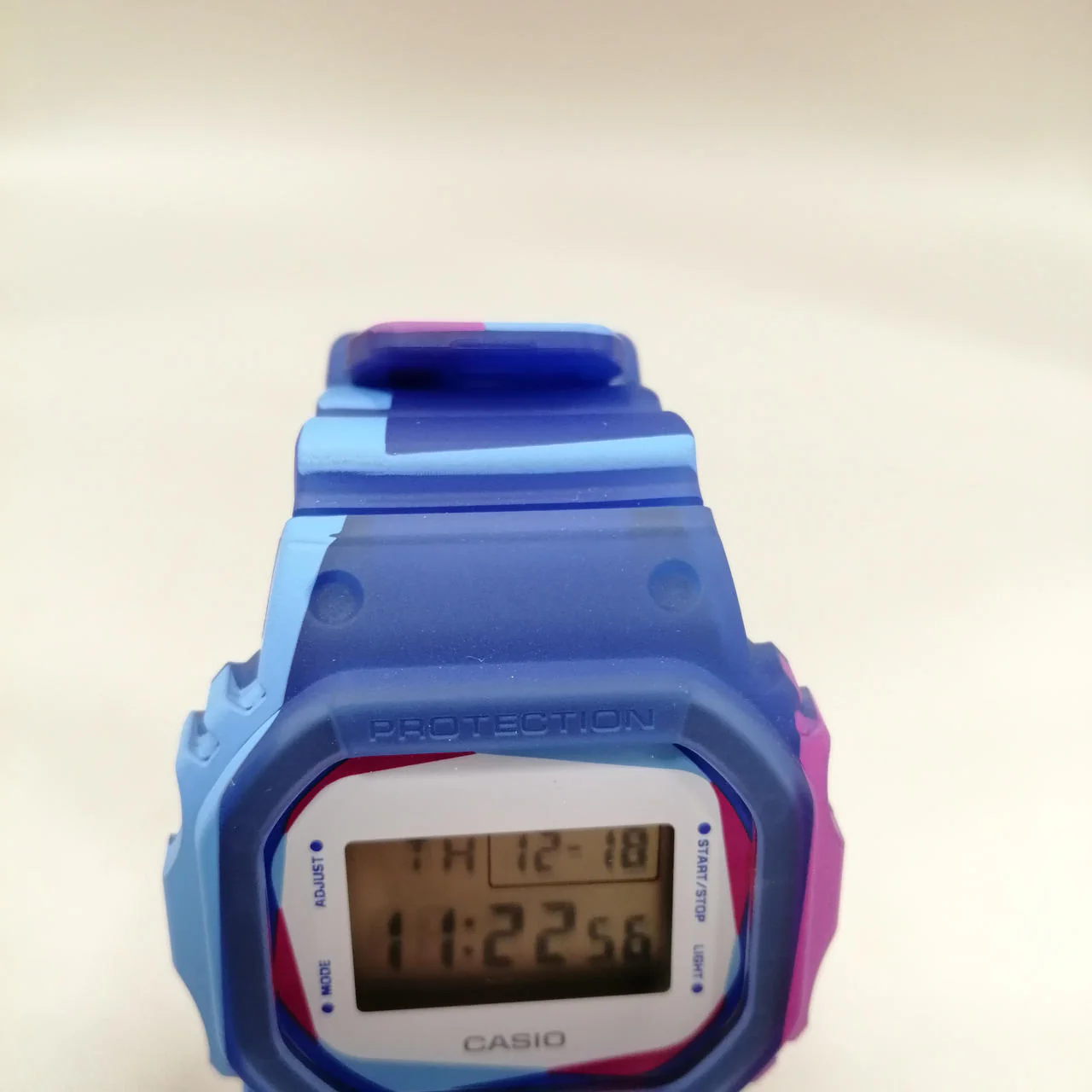 CASIO G-SHOCK DWE-5600PR Blue x Pink - Image 4