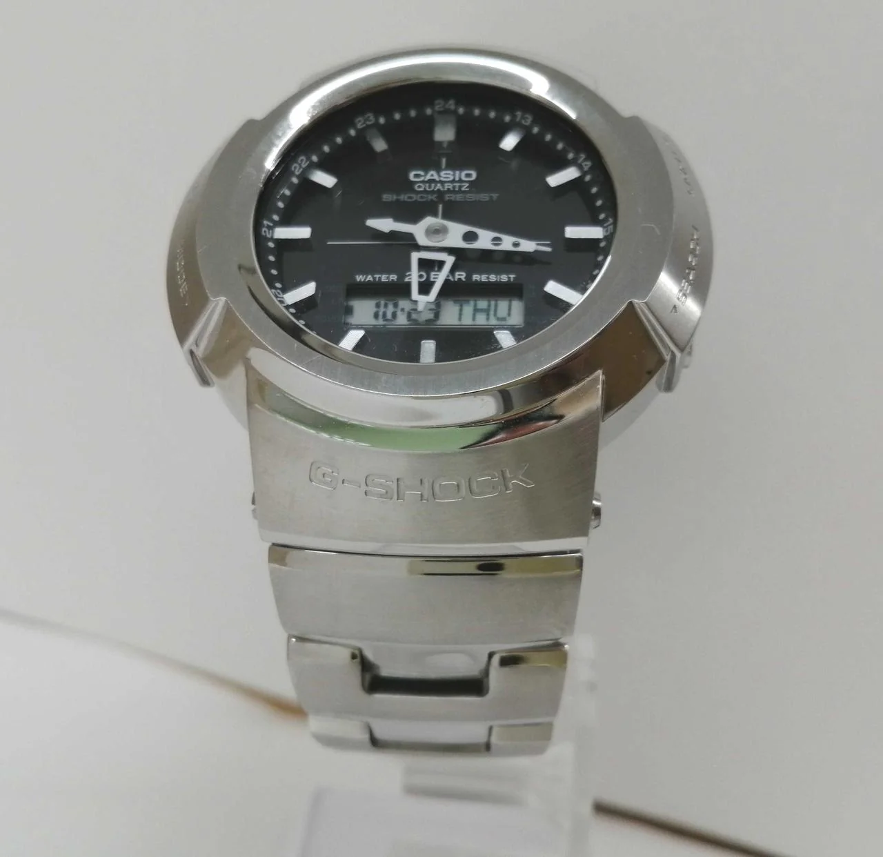 CASIO G-SHOCK Full Metal AWM-500D-1AJF - Image 4