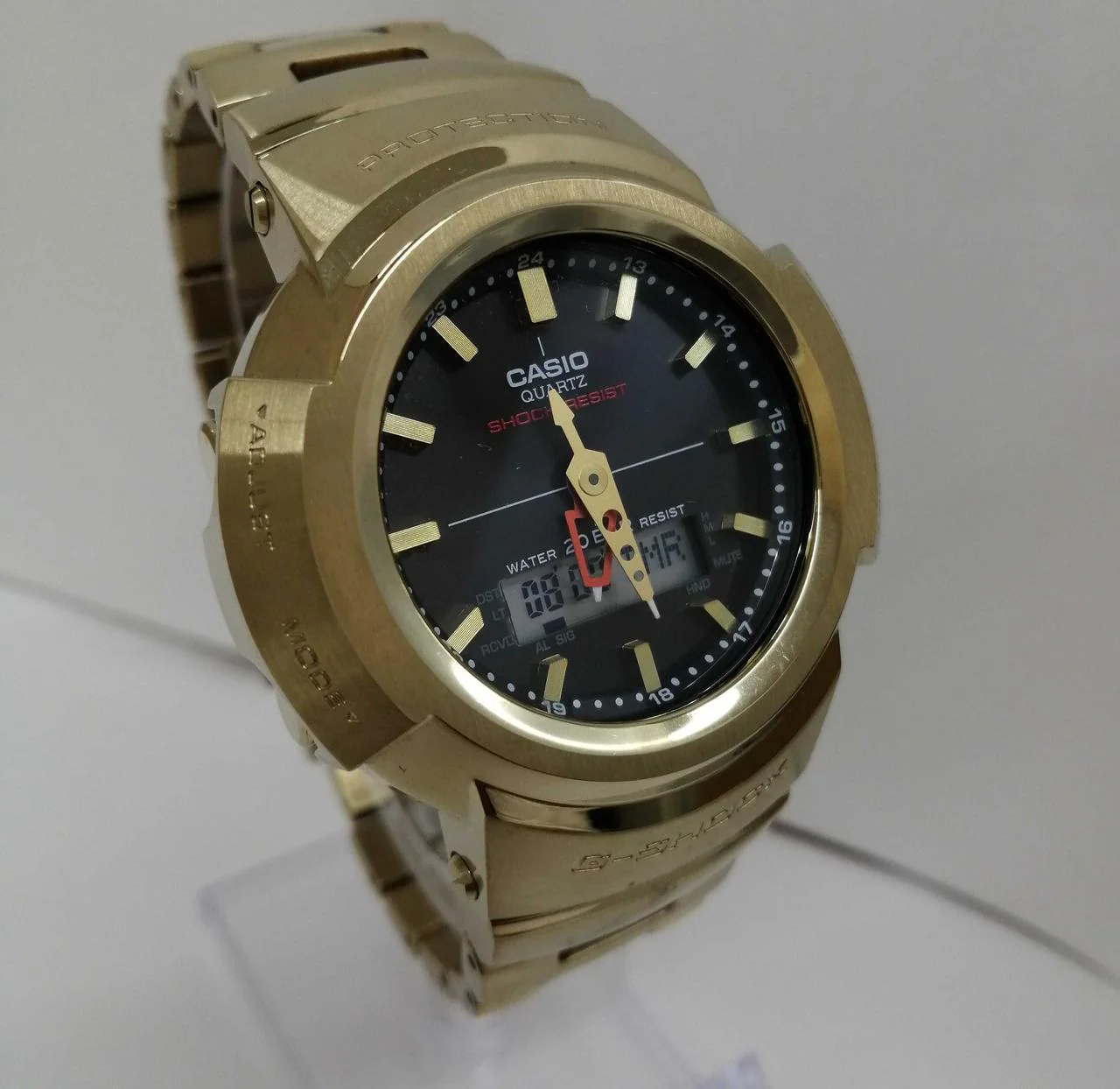 CASIO G-SHOCK Full Metal AWM-500GD-9AJF - Image 4