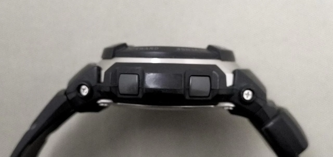 CASIO G-SHOCK G-300 - Image 5