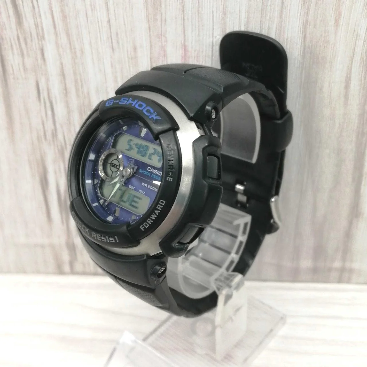 CASIO G-SHOCK G-300 - Image 2