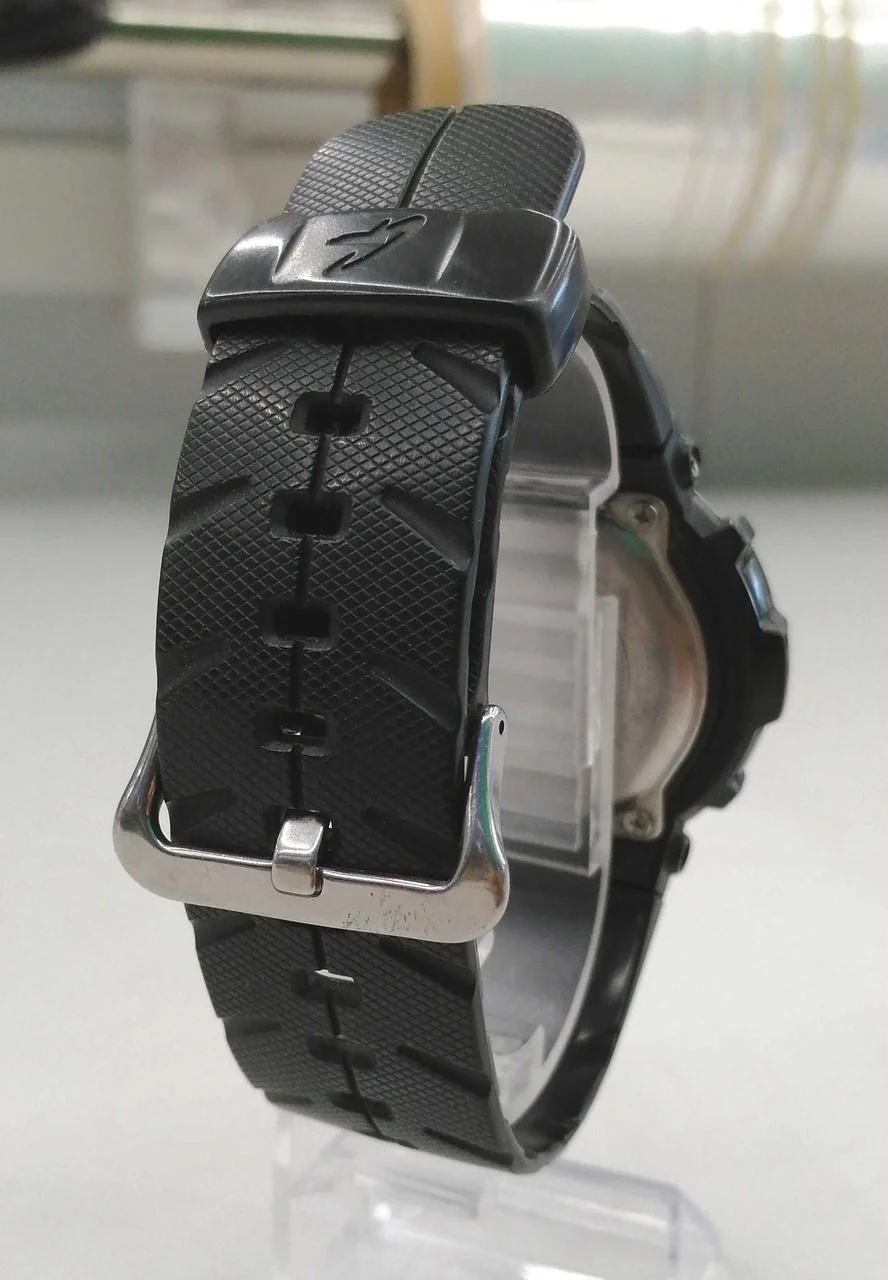 CASIO G-SHOCK G-300 - Image 4