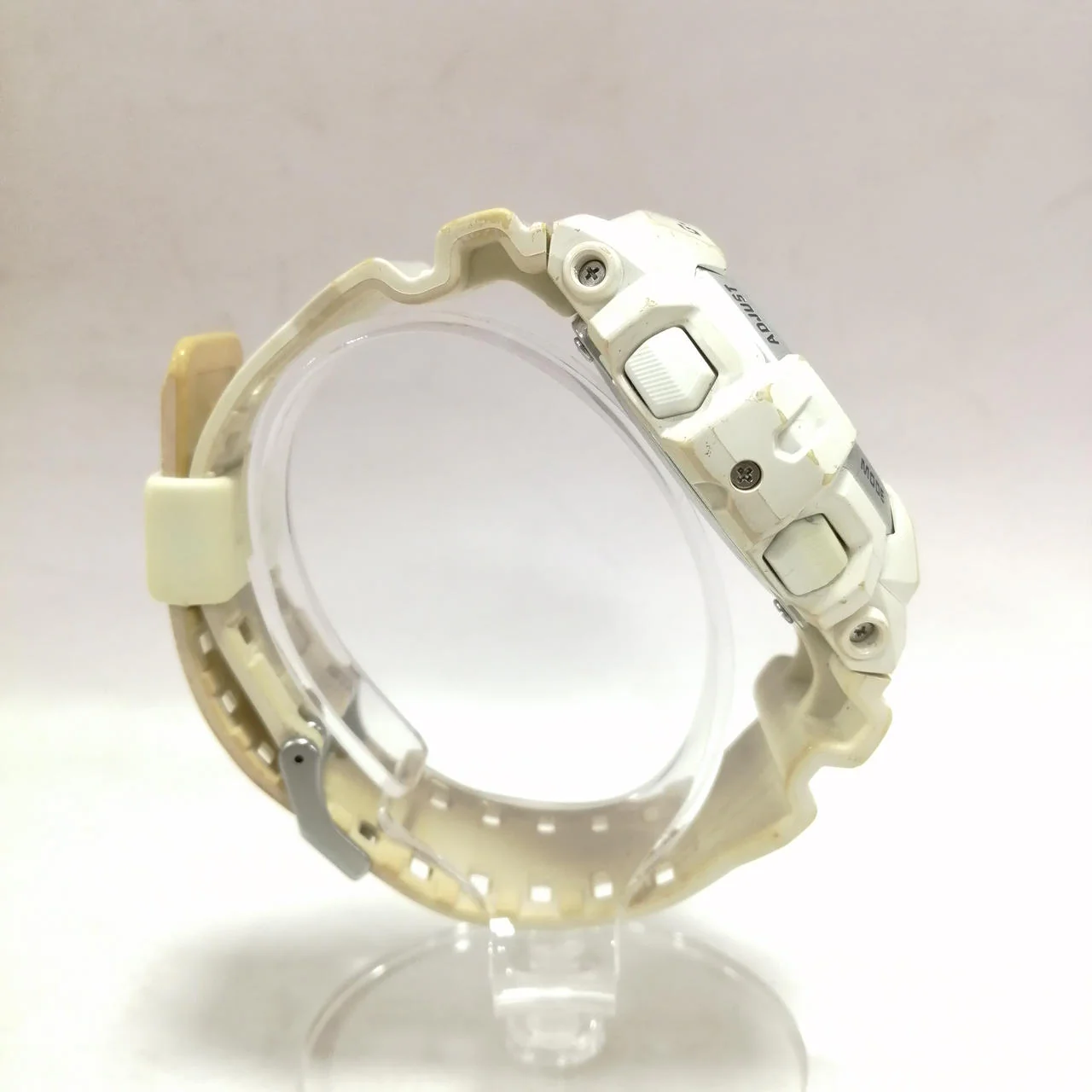 CASIO G-SHOCK G-8900A White paint peeling - Image 8