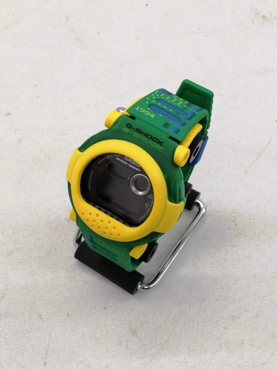 CASIO G-SHOCK G-B001