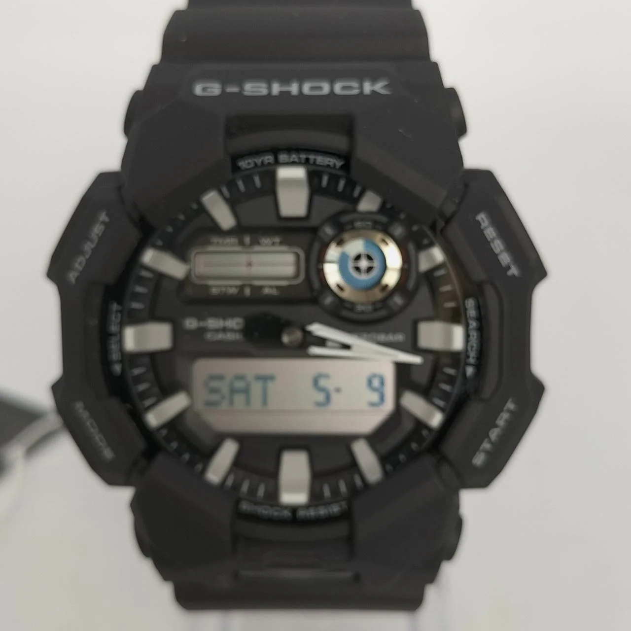 CASIO G-SHOCK GA-010-1ADR - Image 4