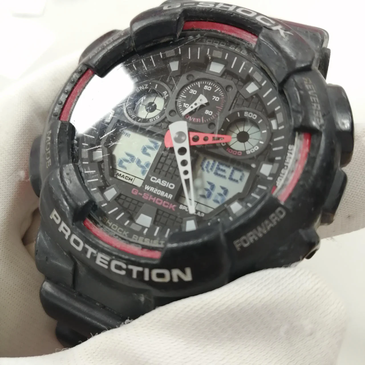 CASIO G-SHOCK GA-100 Black, shows signs of use - Image 5